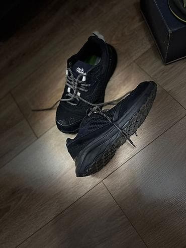кроксы на платформе: Кроссовки, 37, Jack Wolfskin, Б/у, цвет - Черный — 1