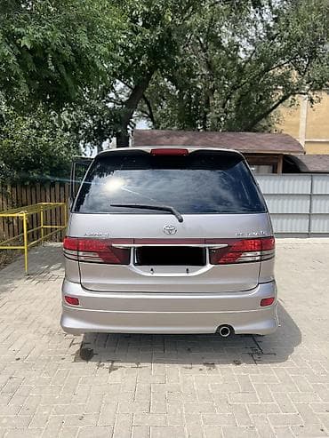 Toyota Estima: 2003 г., 2.4 л, Автомат, Газ, Минивэн — 4