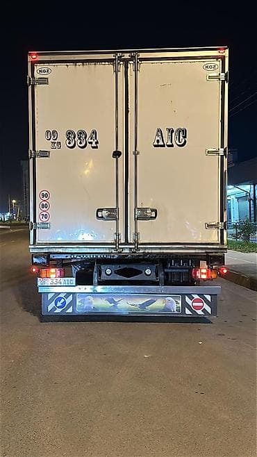 мерседес 124 с: Mercedes-Benz : 2010 г., 6.4 л, Механика, Дизель — 4