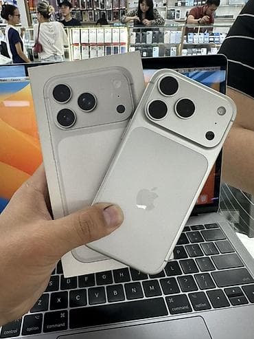 IPhone 17 Pro, Б/у, 256 ГБ, Белый, Кабель, Коробка, 100 %