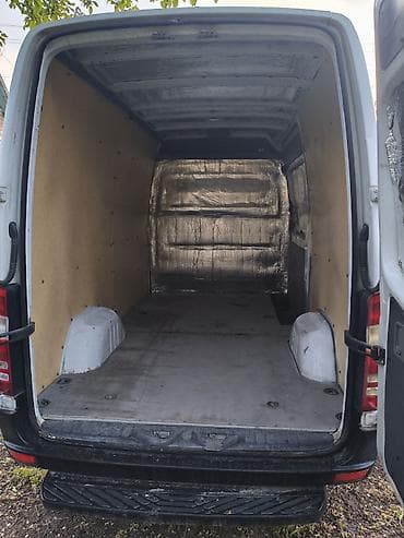 мерседес гигант кабина: Легкий грузовик, Mercedes-Benz — 8