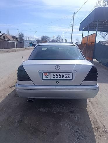 сидения на 210: Mercedes-Benz C-Class: 1993 г., 3.2 л, Автомат, Бензин, Седан — 1