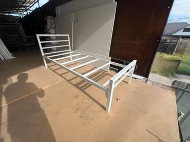 железный кравать: Односпальная кровать разборная с прочным металлическим каркасом и — 6