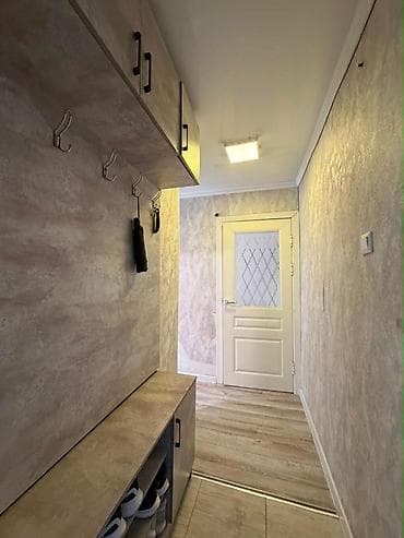 104: 🏡 Продается 3-комнатная квартира 📍 Район: Кирком 🏢 104 серия 🔹 — 2