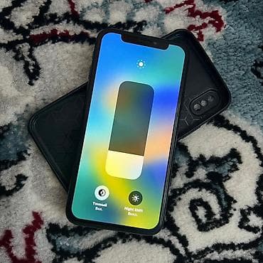ai box: IPhone X, Б/у, 256 ГБ, Черный, Чехол — 1