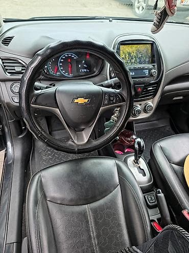 малолитражка машина: Chevrolet Spark: 2016 г., Автомат, Бензин, Хэтчбэк — 5