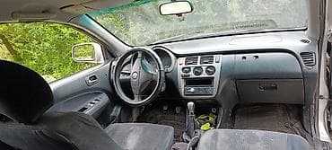 mini car: Honda HR-V: 2002 г., 1.6 л, Механика, Бензин, Кроссовер — 3