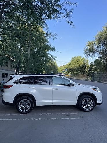 2019: Toyota Highlander: 2019 г., 3.5 л, Автомат, Бензин, Внедорожник — 5