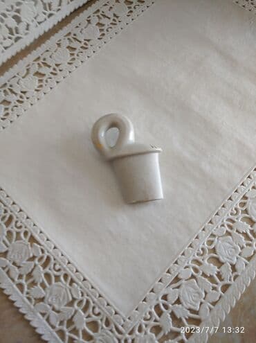 купить эмалированную посуду от производителя: Графин, фарфор белый с золотом — 4