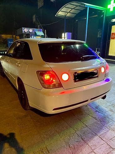 Toyota Altezza: 2002 г., 2 л, Автомат, Бензин, Универсал