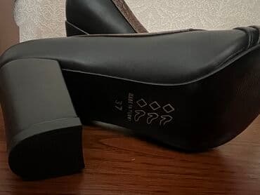 брендовый обувь: Туфли новые, кожаные, Турция. Брала в Lion Размер 37, слегка — 3