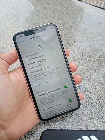 iphone 10 max: IPhone 11, Б/у, 64 ГБ, Белый, Защитное стекло, Чехол, 66 % — 6