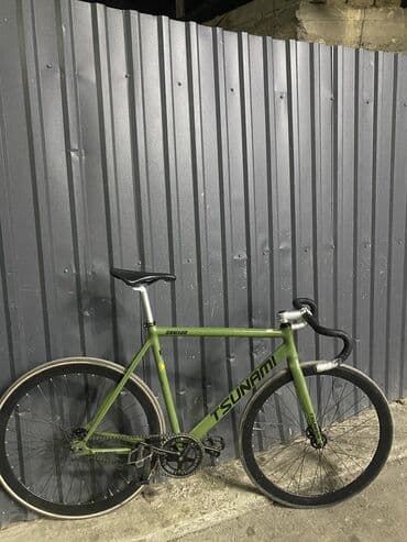 велосипед фиксер: Шоссейный велосипед, Tsunami, Рама L (172 - 185 см), Б/у — 2