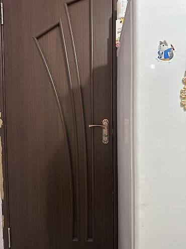 чистка домов: Требуется девушка для совместного проживания и помощи по дому — 1