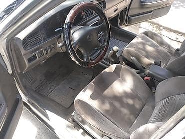 мазда каппелла: Mazda Capella: 1994 г., 2.2 л, Механика, Бензин, Универсал — 7