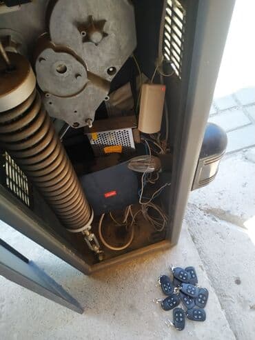 ворота с пультом: Пульт универсальный Заказывайте пульты для ворот с выездом по городу — 9