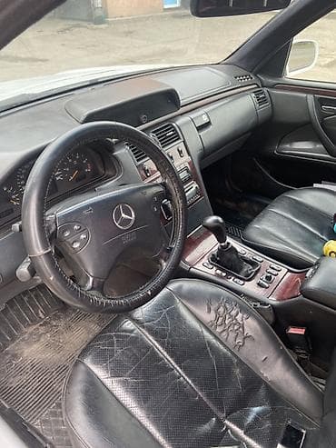 r13 matiz: Mercedes-Benz E-Class: 2000 г., Ручные, Дизель, Седан — 3