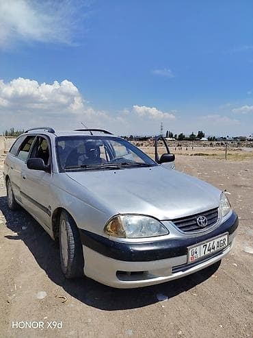 transporter multivan: Toyota Avensis: 2002 г., 2 л, Механика, Дизель, Универсал — 1