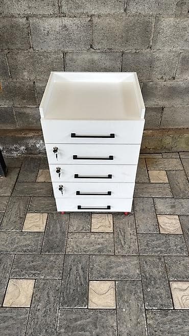 книжная полка бишкек: Тележка-органайзер на колесах, Железо — 2