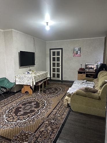 сдаю комнату аламединский рынок: 15 м², С мебелью — 1
