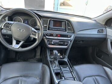 полик нексия 2: Hyundai Sonata: 2018 г., 2 л, Седан — 5