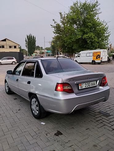 хюндай соната 2019: Daewoo Nexia: 2008 г., 1.6 л, Механика, Бензин, Седан — 5