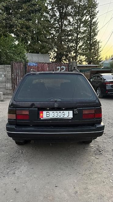 Транспорт: Volkswagen Passat: 1992 г., 1.8 л, Механика, Бензин, Универсал — 3