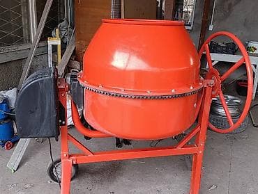 Бетономешалка Мобильная, Средняя (150 - 300 л)
