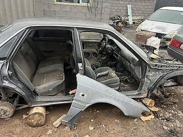 lada 2105: На разборе Мазда переходка кому что надо звоните здесь что осталось — 5