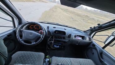 доп бак: Mercedes-Benz Спринтер: 2000 г., 2.2 л, Механика, Дизель, Бус — 6