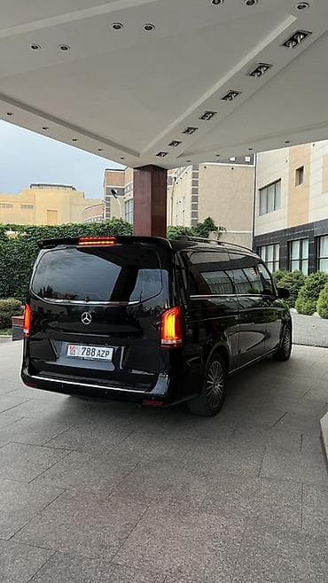 мэри: Mercedes-Benz Vito: 2019 г., 2 л, Автомат, Бензин, Минивэн — 5