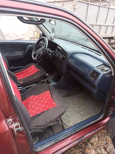 двери венто: Volkswagen Vento: 1993 г., 1.8 л, Механика, Бензин, Седан — 5