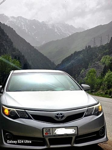 2 8: Toyota Camry: 2012 г., 2.5 л, Автомат, Бензин, Седан — 10