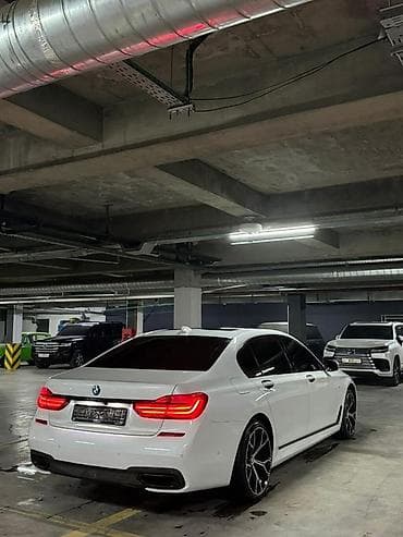 performance: BMW 7 series: 2017 г., 3 л, Дизель, Седан — 5
