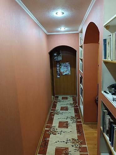 1000: 3 комнаты, 58 м², 104 серия, 2 этаж, Старый ремонт — 3