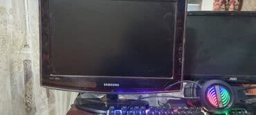 мониторы gb led (светодиодная подсветка): Монитор, Samsung, Б/у, LCD, 18" - 19" — 1