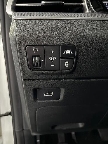 kil k5: Kia K5: 2021 г., Седан — 8