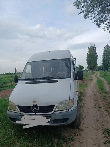 Пассажирский микроавтобус Mercedes‑Benz Sprinter (длинная база — 2