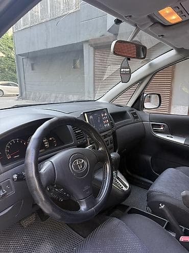 corolla 2004: Toyota Corolla Verso: 2002 г., 1.8 л, Автомат, Бензин, Минивэн — 6