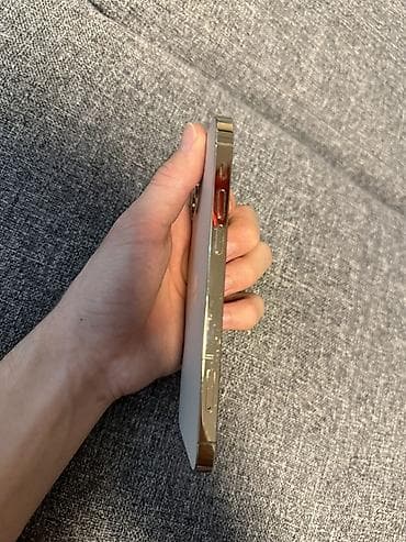 разбитый айфон: IPhone 12 Pro, Б/у, 128 ГБ, Золотой, 70 % — 5