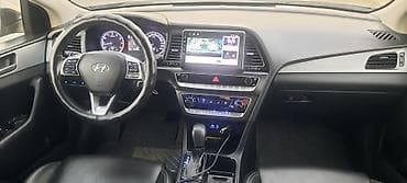 срочно саната: Hyundai Sonata: 2021 г., Автомат, Седан — 4