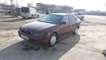 Toyota Carina E: 1996 г., 1.6 л, Механика, Бензин, Седан