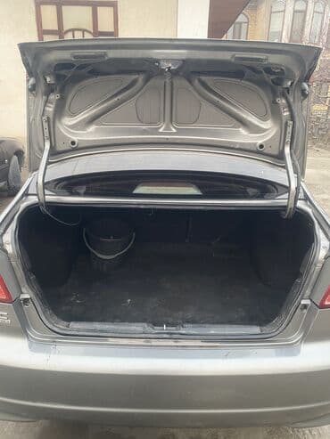 vw golf 2: Honda Civic: 2003 г., 1.6 л, Автомат, Бензин, Седан — 8