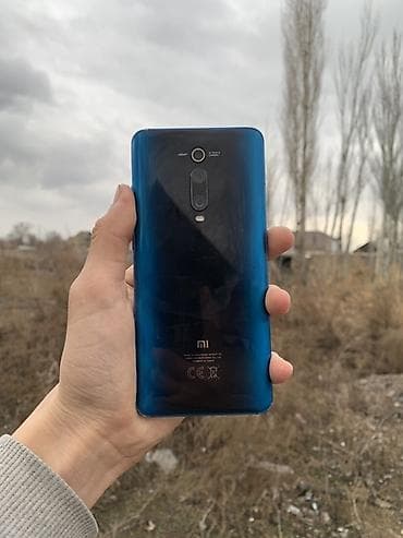 hisense 49: Xiaomi, Mi 9T, Б/у, 64 ГБ, цвет - Синий, 2 SIM — 1