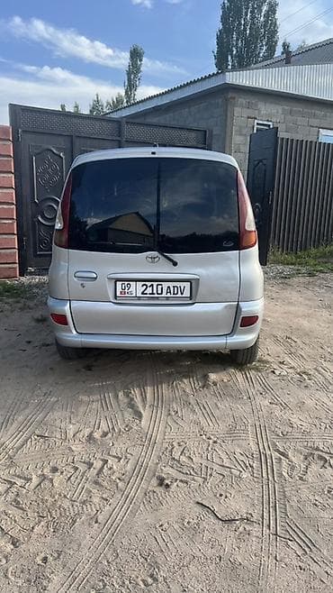 битую машину: Toyota Funcargo: 2003 г., 1.5 л, Автомат, Бензин, Хэтчбэк — 3