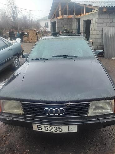 Audi 100: 1988 г., 2 л, Механика, Бензин, Седан
