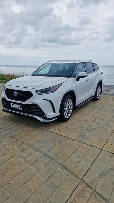 carplay android: Toyota Highlander: 2023 г., Гибрид, Кроссовер — 1