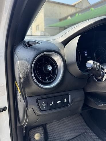 sur ron: Kia K3: 2018 г., 1.6 л, Вариатор, Бензин, Седан — 7