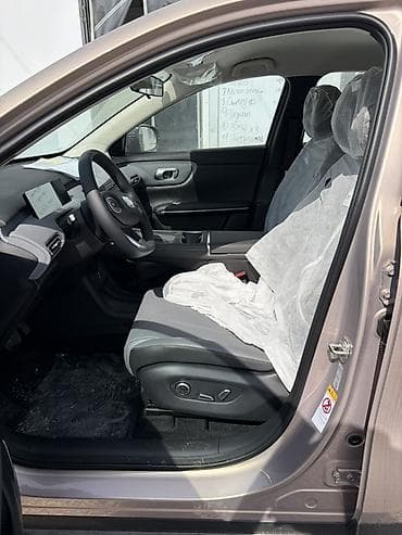 eclipse cross: Электромобиль кроссовер (компактный SUV) Кузов и дизайн: - — 2