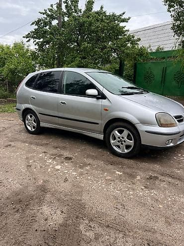 neta u pro машина: Nissan Tino: 2002 г., 1.6 л, Механика, Бензин, Хэтчбэк — 4